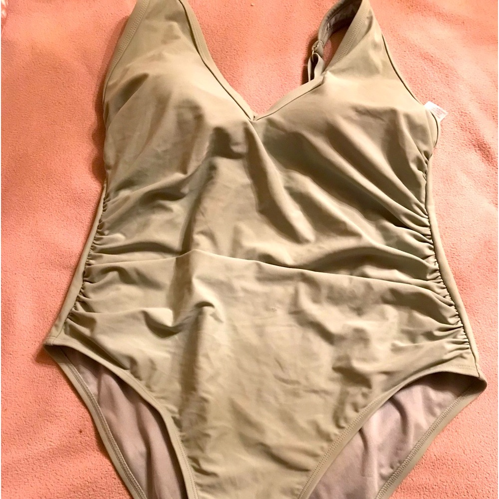 Sage green women’s bathing suit size 18 W